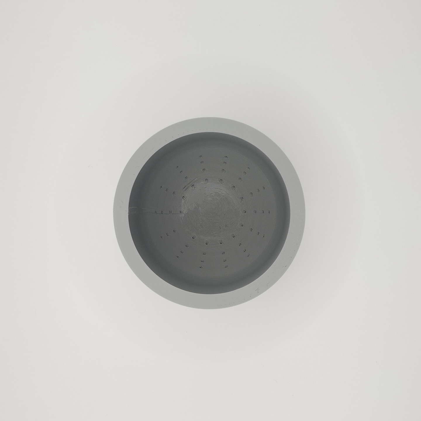 Macetero para suculentas de riego automático diseñado